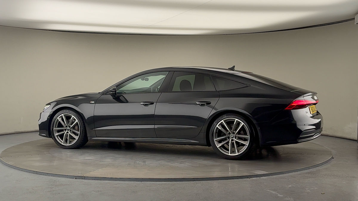 More views of Audi A7