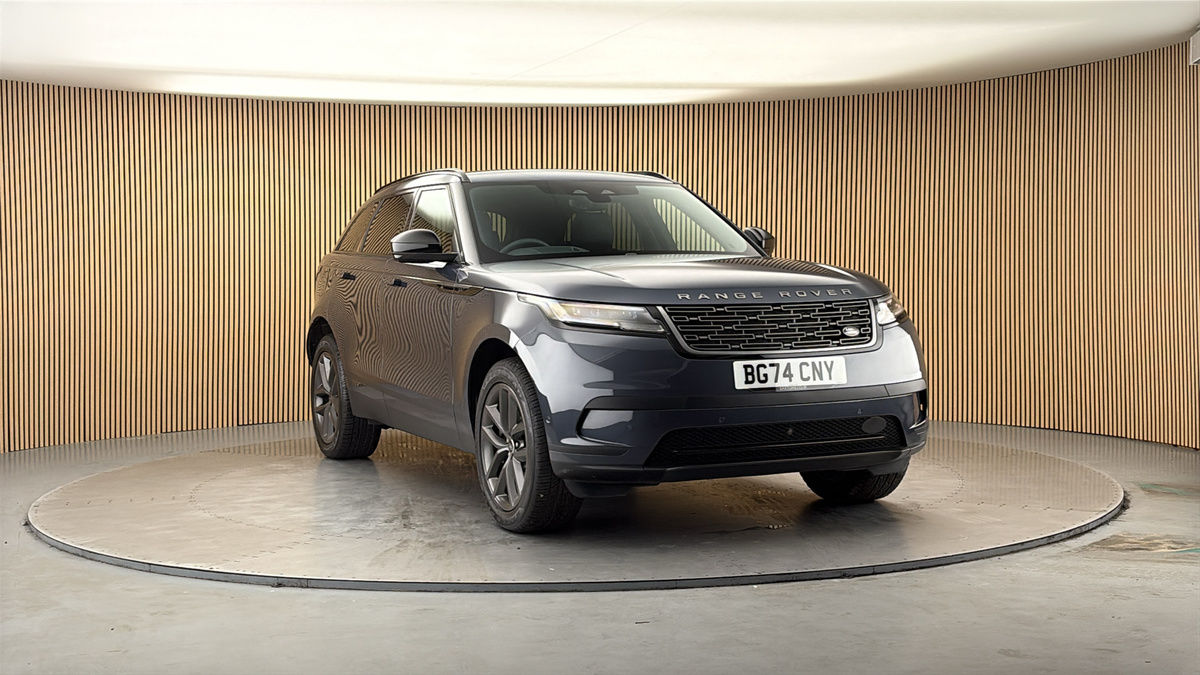 More views of Land Rover Range Rover Velar