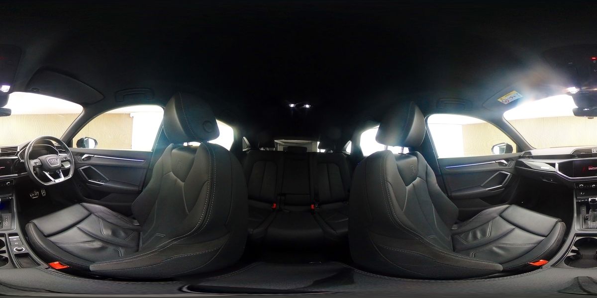 More views of Audi Q3