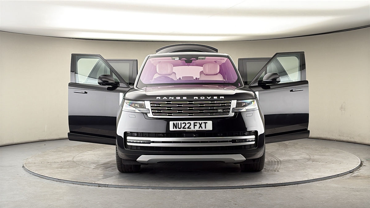 More views of Land Rover Range Rover