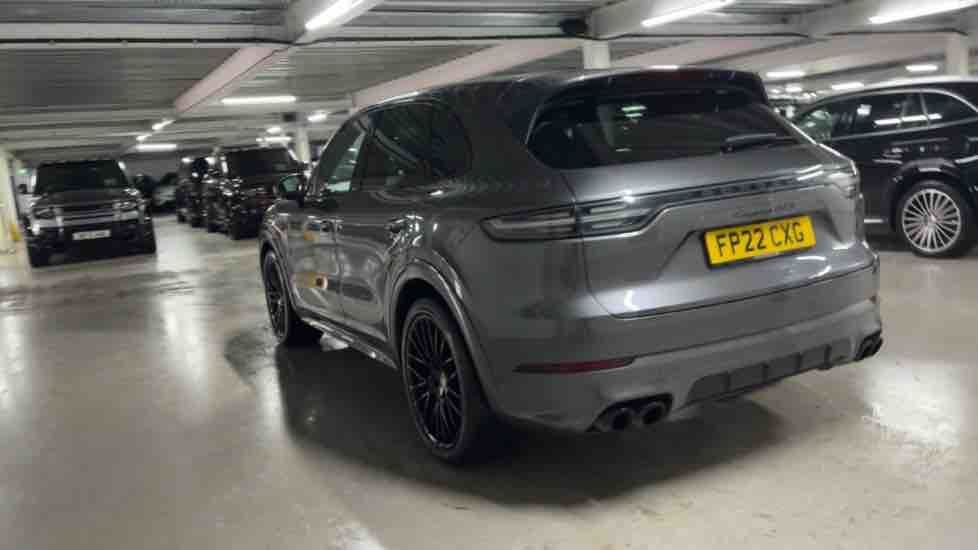 More views of Porsche Cayenne