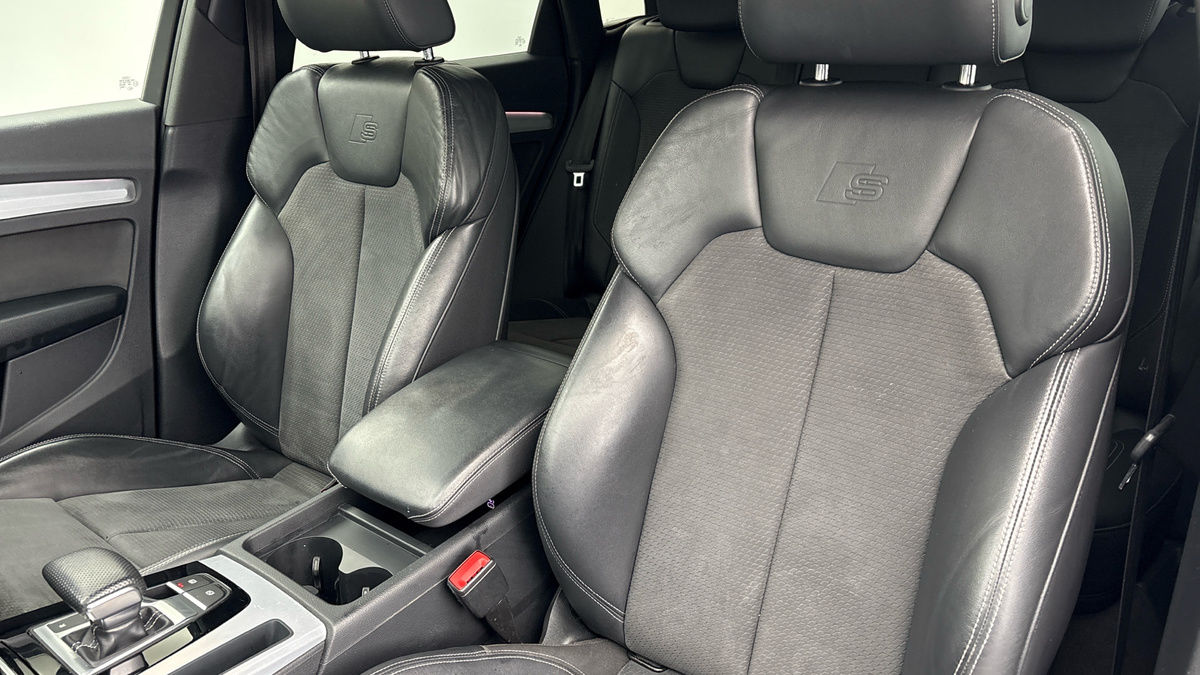 Audi Q5 Image 7