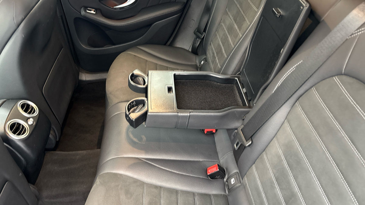 Mercedes-Benz GLC Image 9