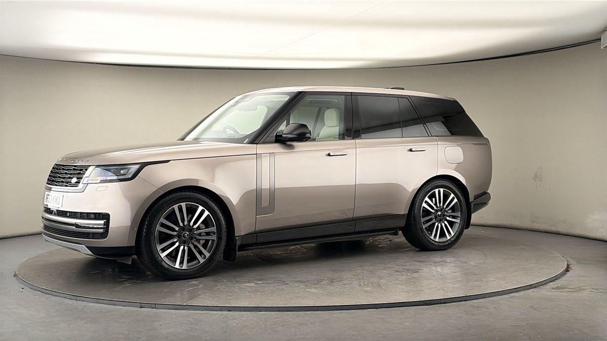 More views of Land Rover Range Rover