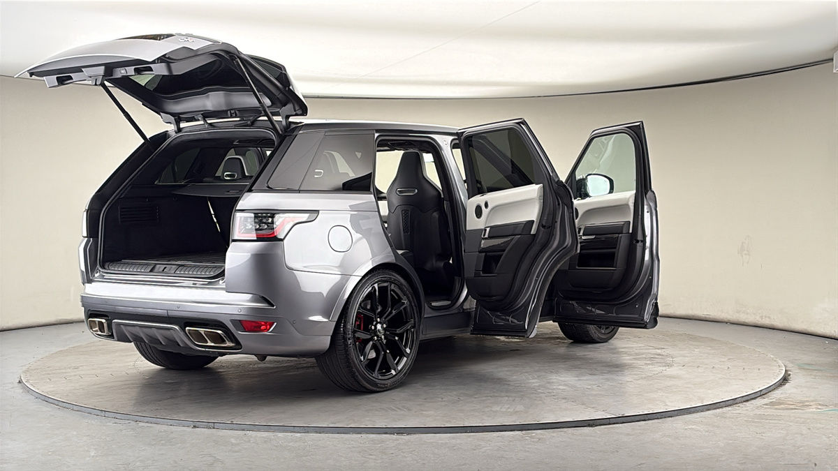More views of Land Rover Range Rover Sport