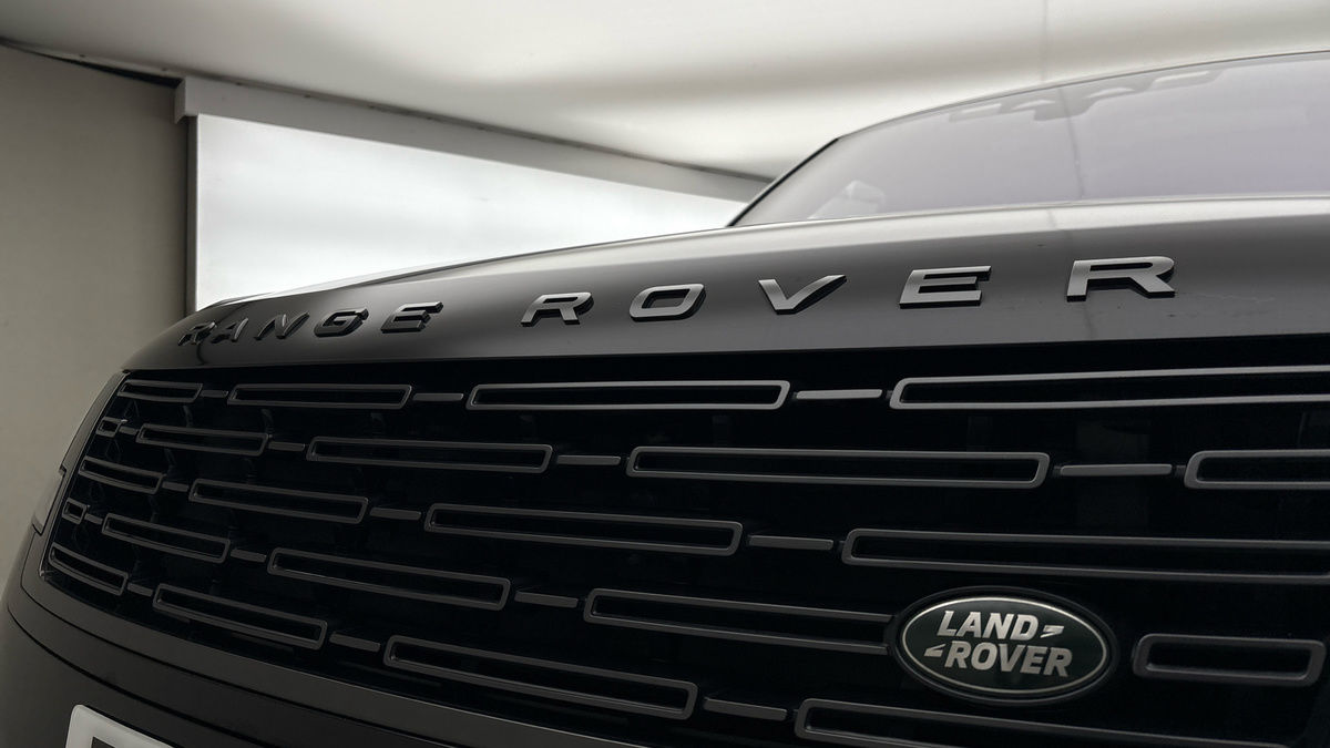 Land Rover Range Rover Image 24