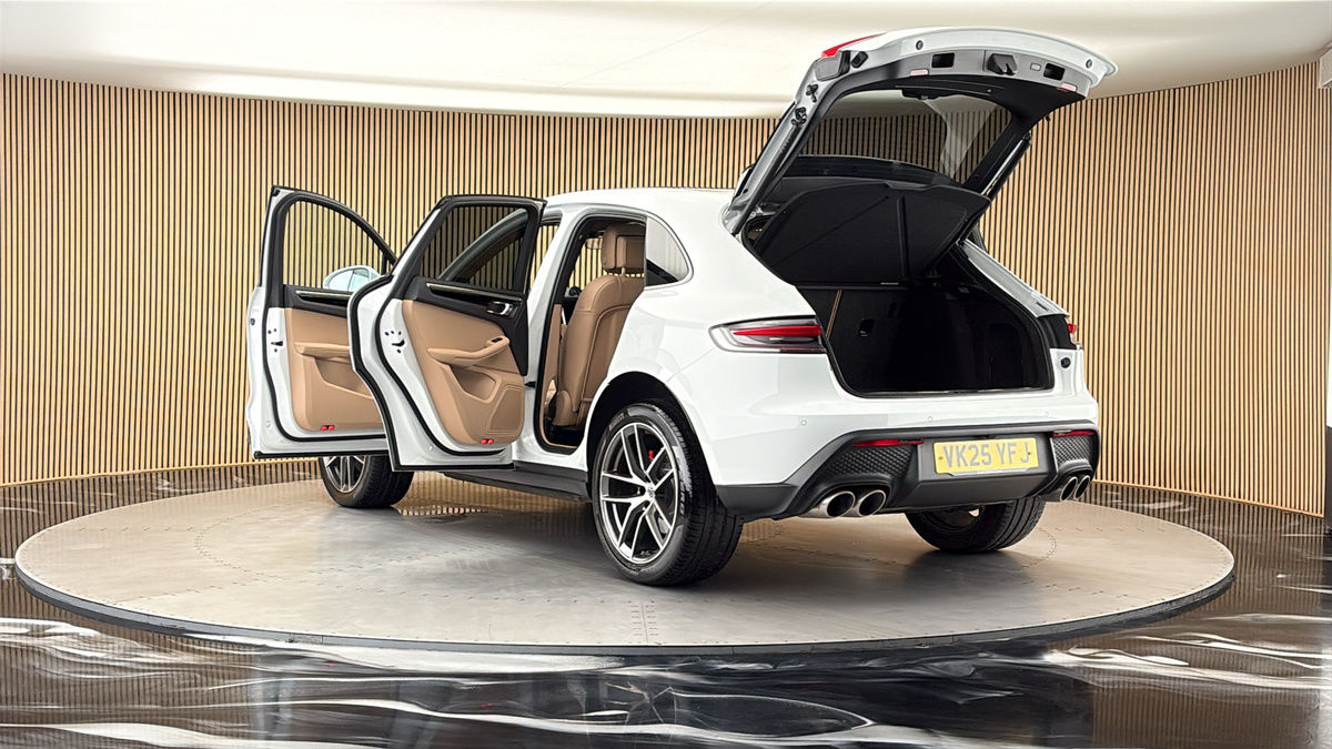 Porsche Macan Image 23