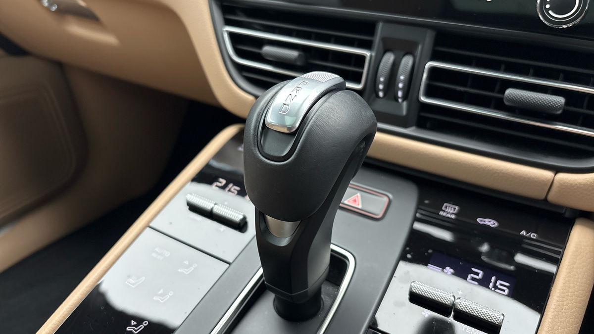 Porsche Macan Image 26