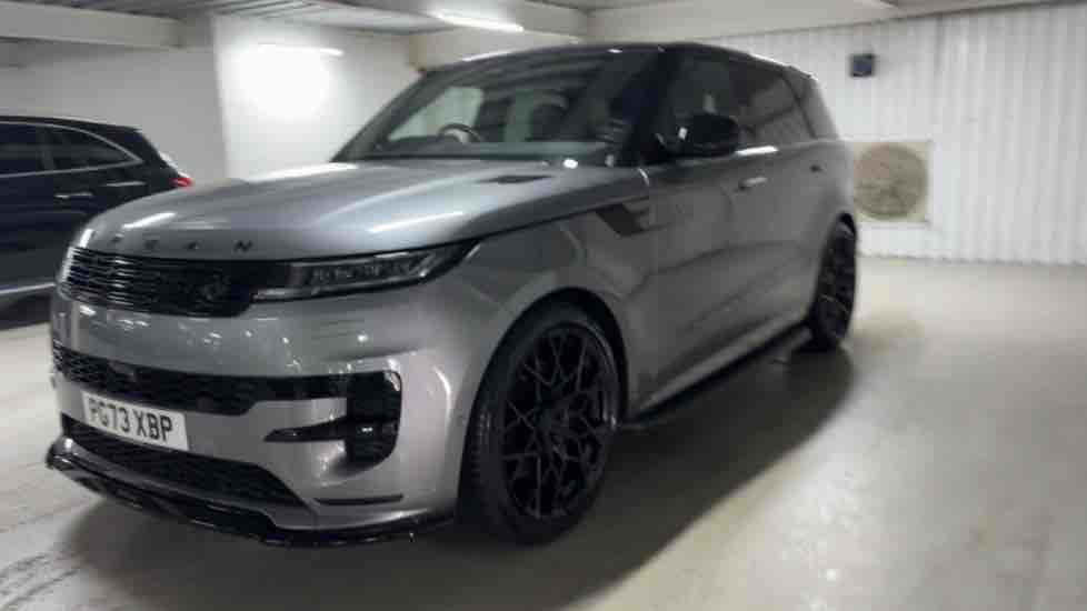 More views of Land Rover Range Rover Sport