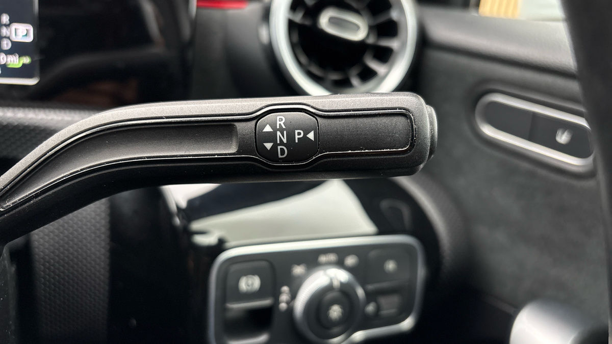 Mercedes-Benz A Class Image 6