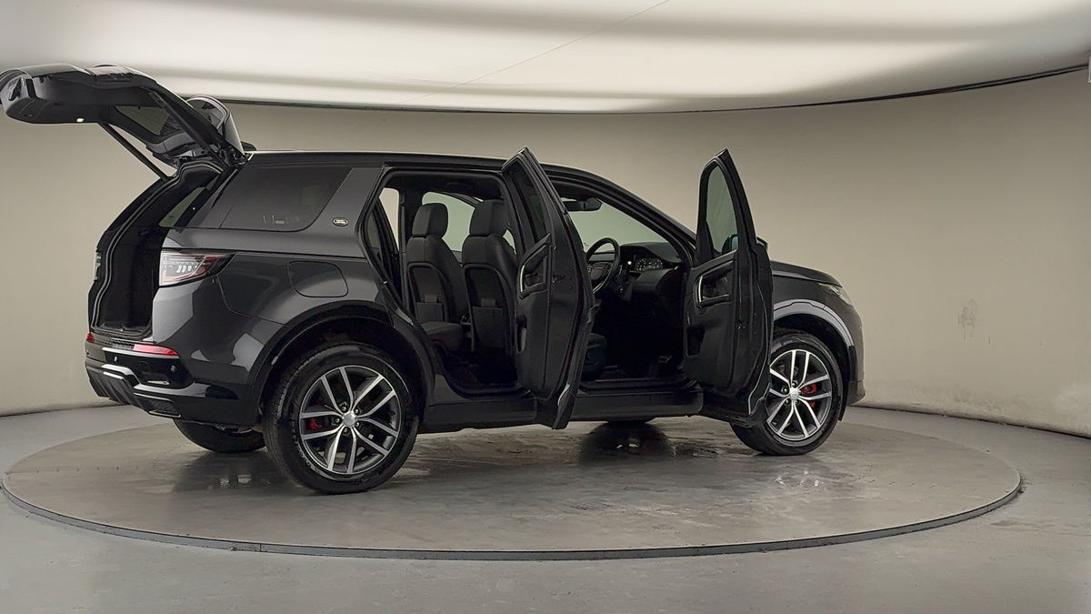 More views of Land Rover Discovery Sport