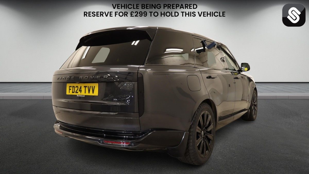 Land Rover Range Rover Image 4