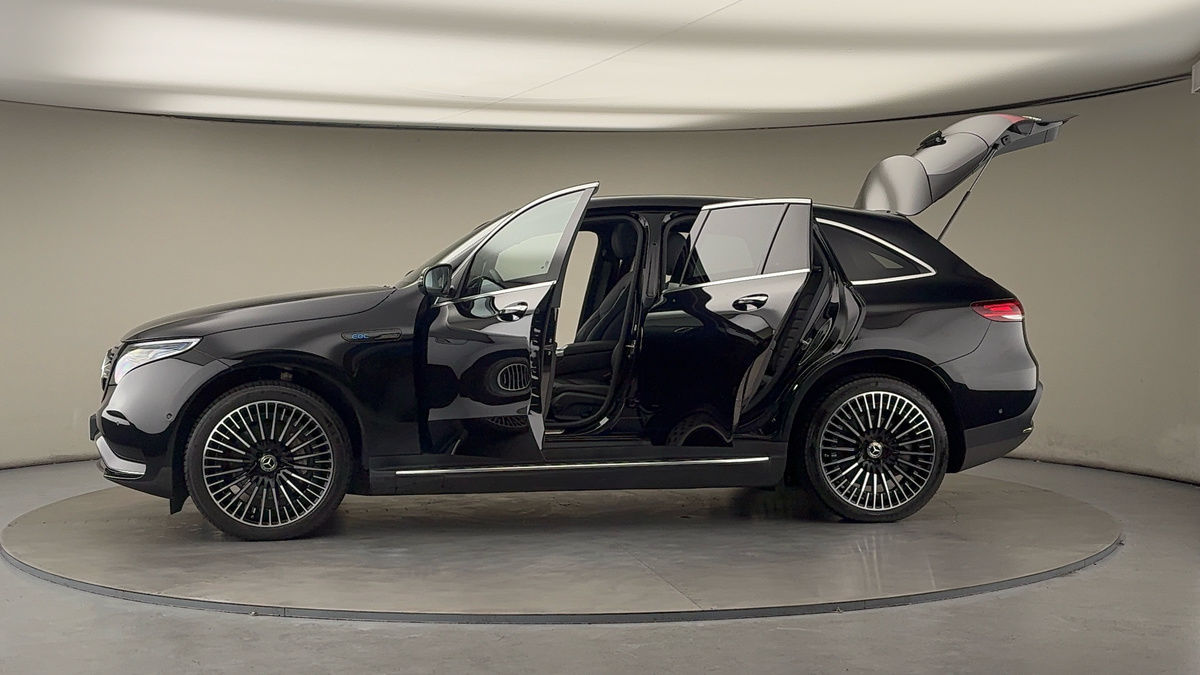 More views of Mercedes-Benz EQC