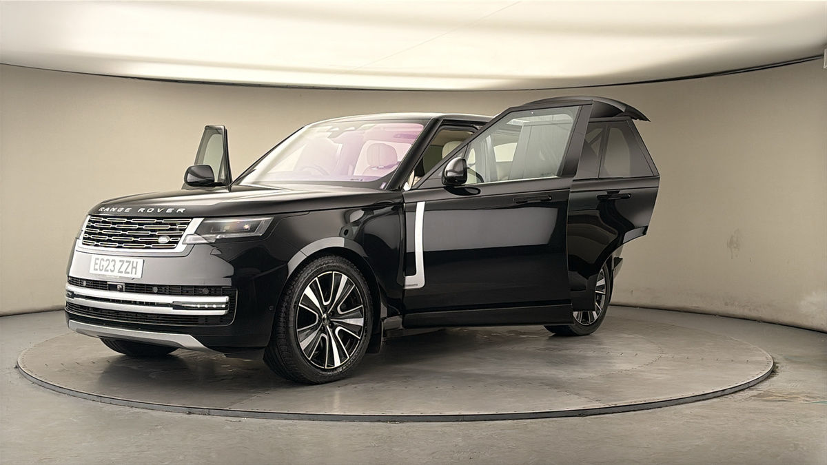 More views of Land Rover Range Rover