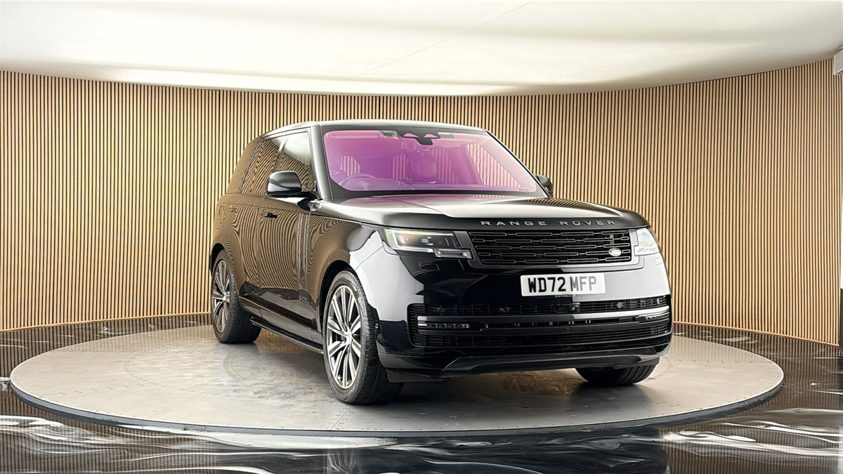 More views of Land Rover Range Rover