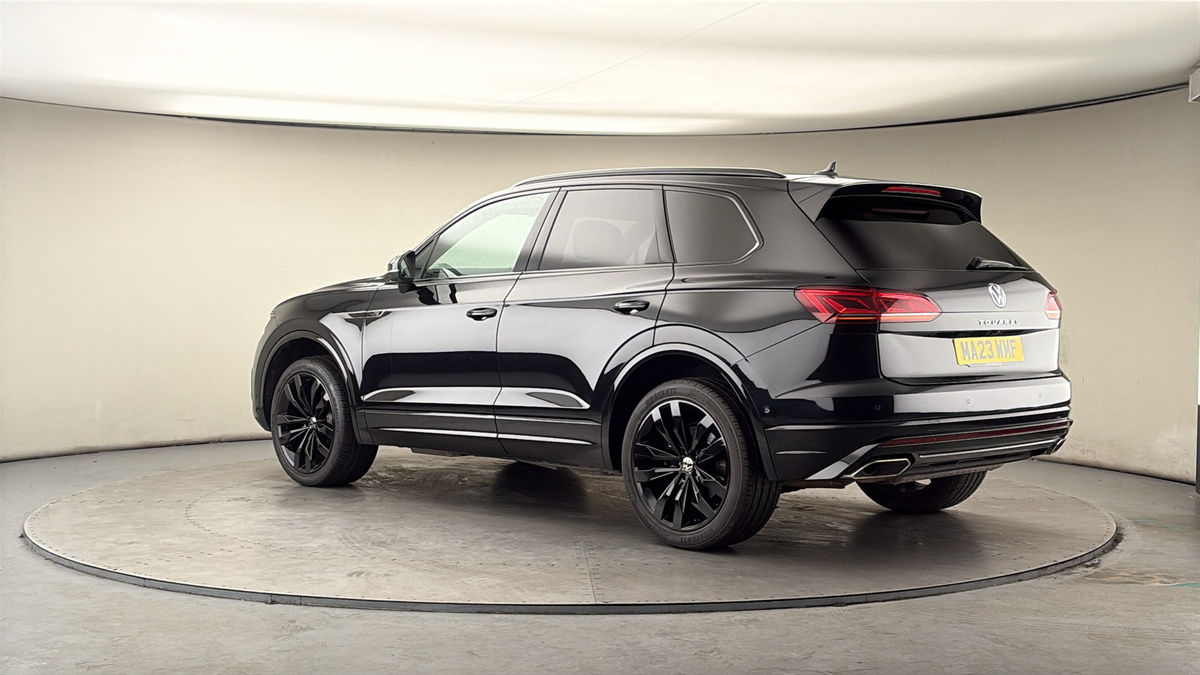 More views of Volkswagen Touareg