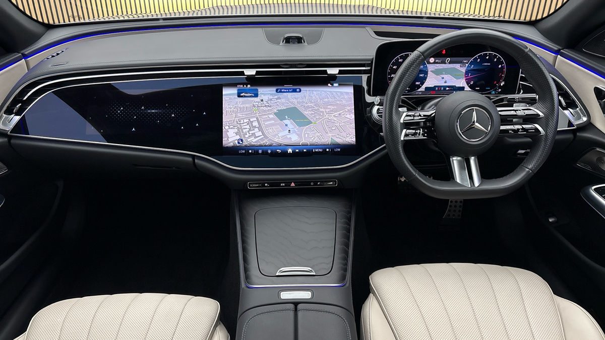 Mercedes-Benz E Class Image 12