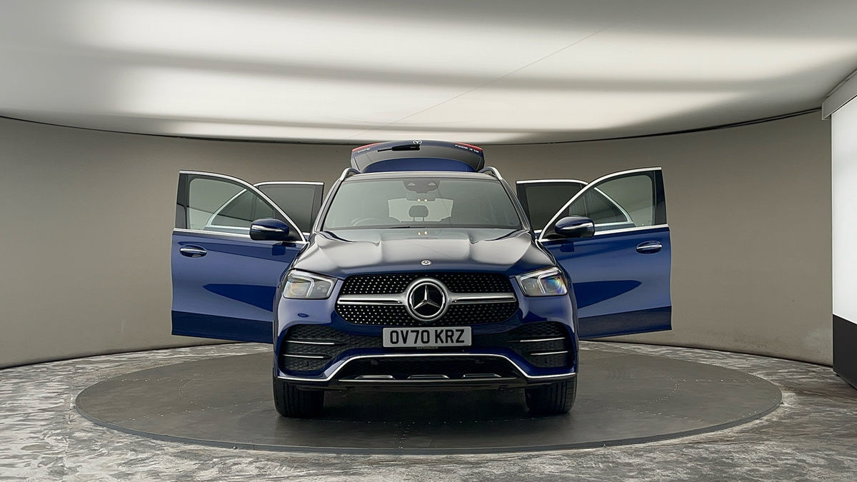 More views of Mercedes-Benz GLE