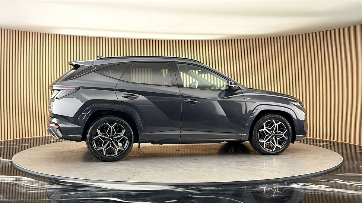 More views of Hyundai TUCSON