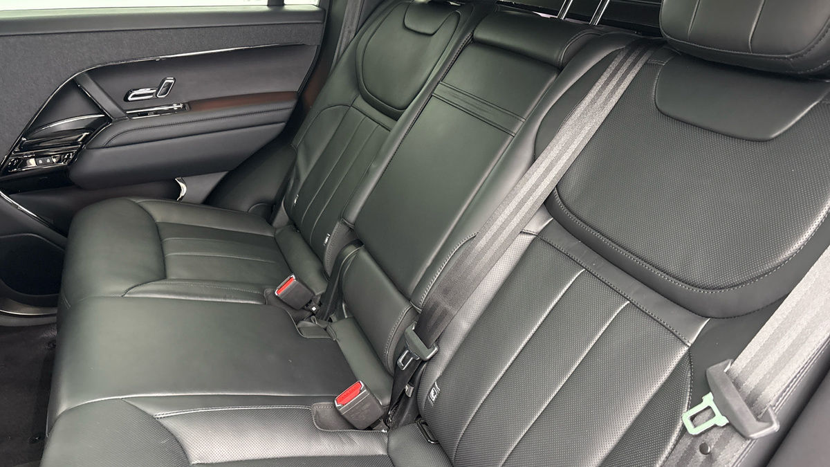 Land Rover Range Rover Sport Image 8