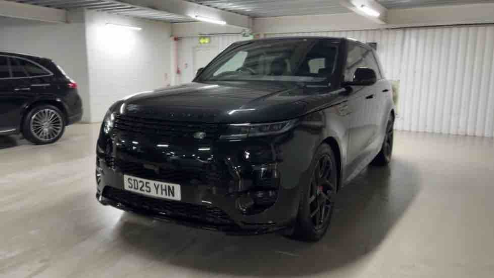 More views of Land Rover Range Rover Sport