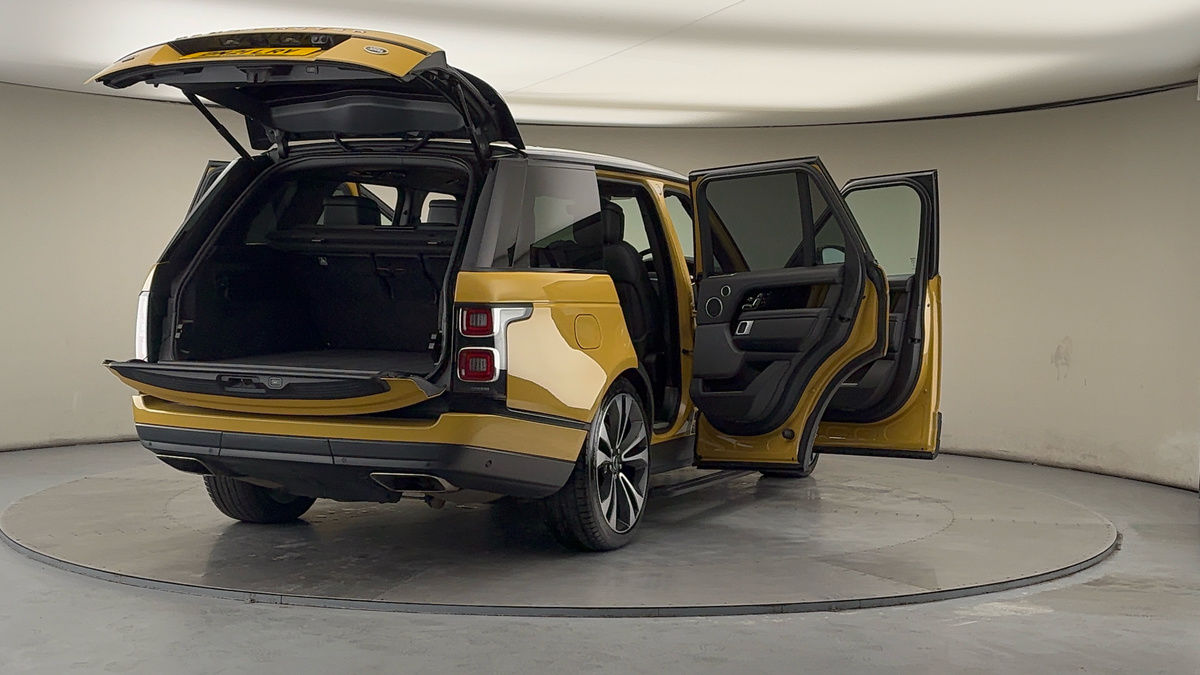 More views of Land Rover Range Rover