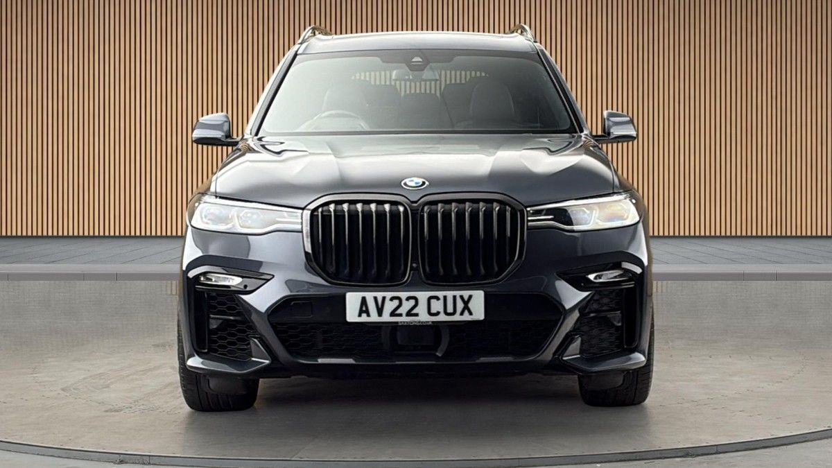 BMW X7 Image 3