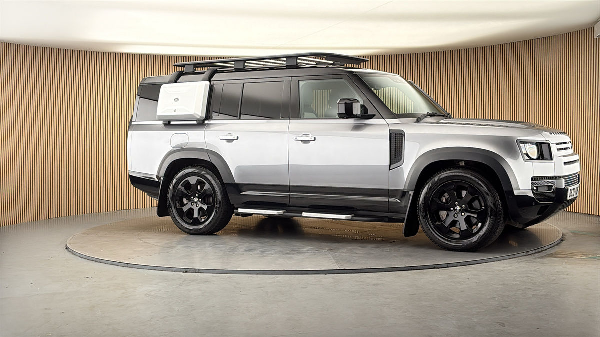 More views of Land Rover Defender 130