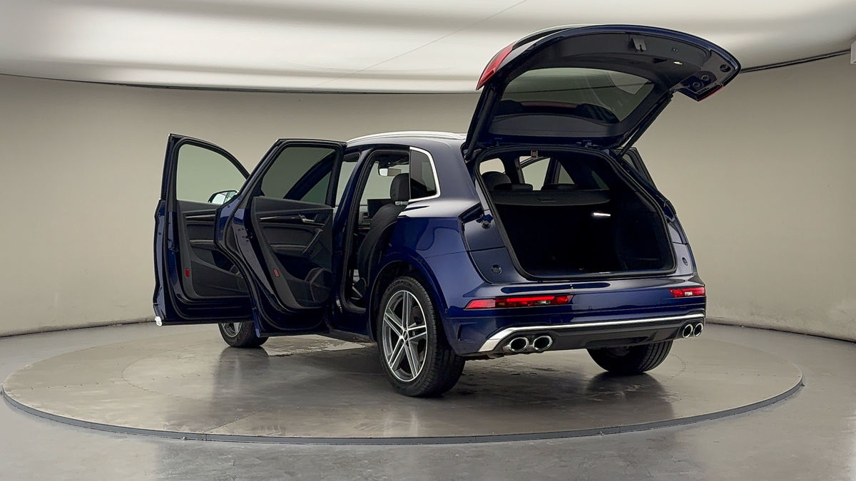Audi SQ5 Image 23