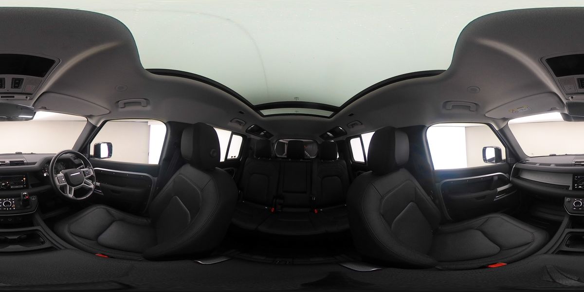 More views of Land Rover Defender 110