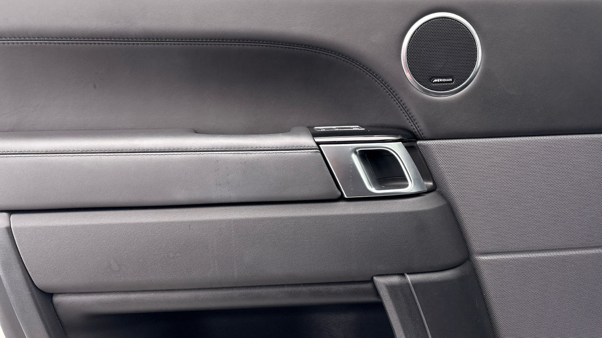 Land Rover Range Rover Sport Image 19