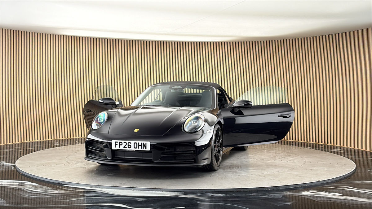 More views of Porsche 911