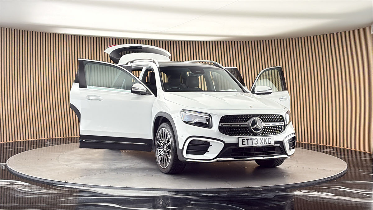 More views of Mercedes-Benz GLB
