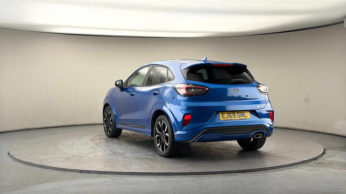 More views of Ford Puma