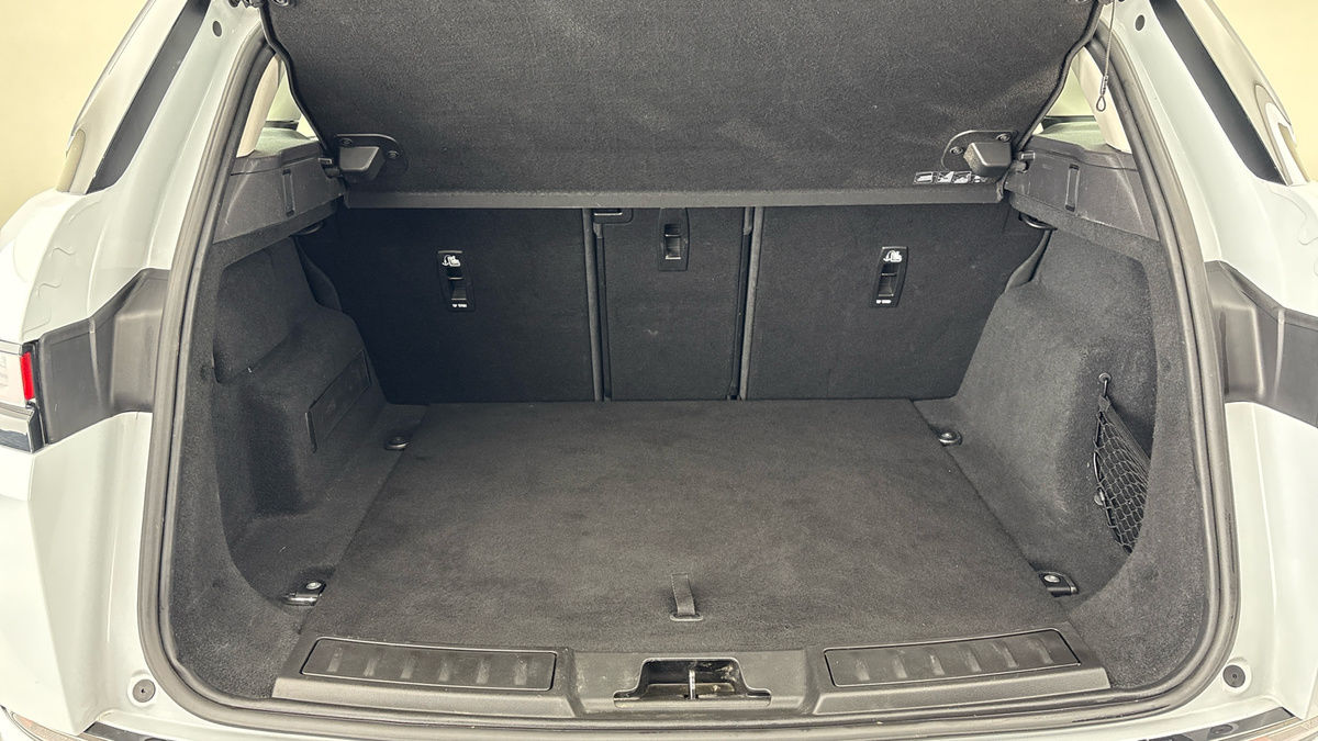 Land Rover Range Rover Evoque Image 11