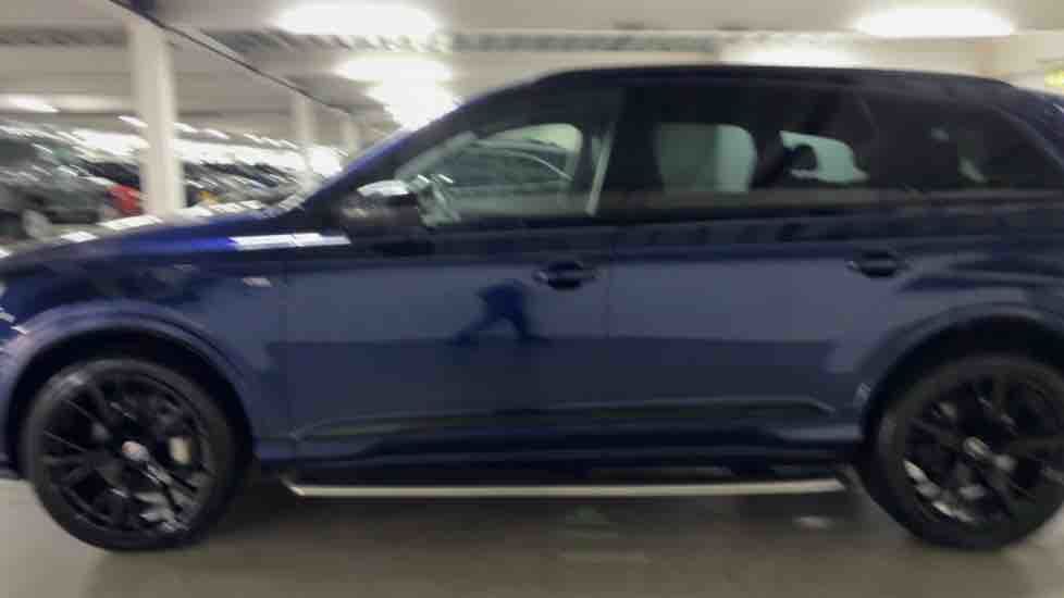 More views of Audi Q7