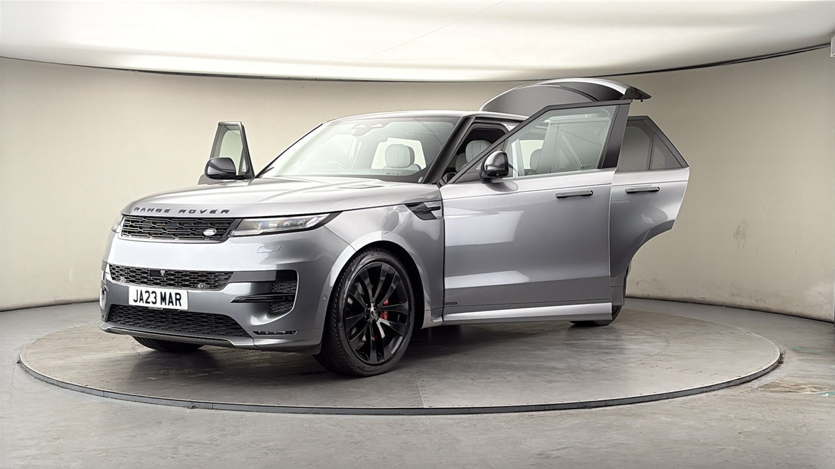 More views of Land Rover Range Rover Sport