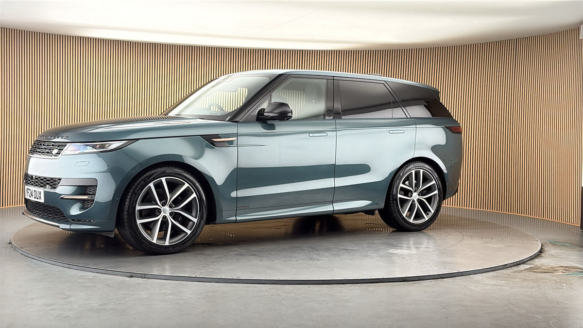 More views of Land Rover Range Rover Sport