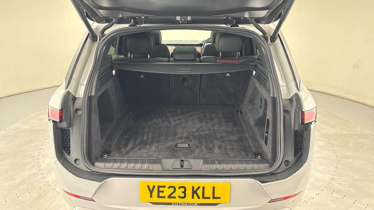 Land Rover Range Rover Sport Image 11