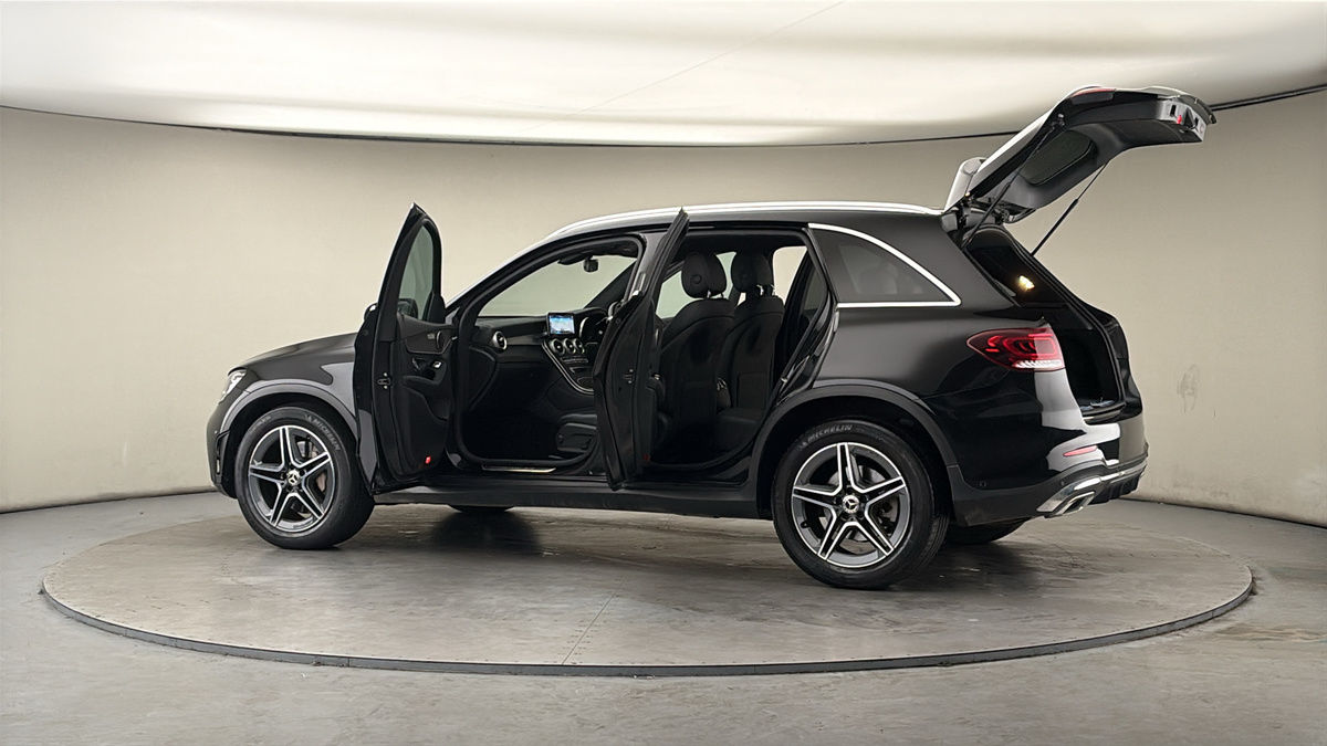 More views of Mercedes-Benz GLC