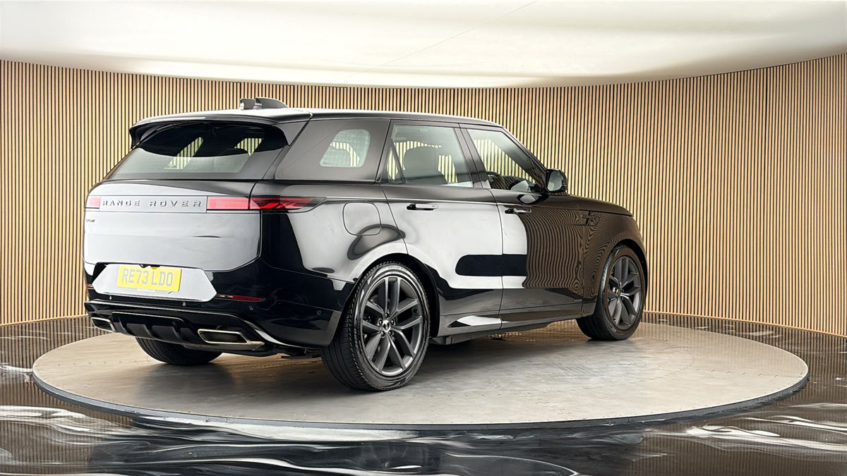 More views of Land Rover Range Rover Sport