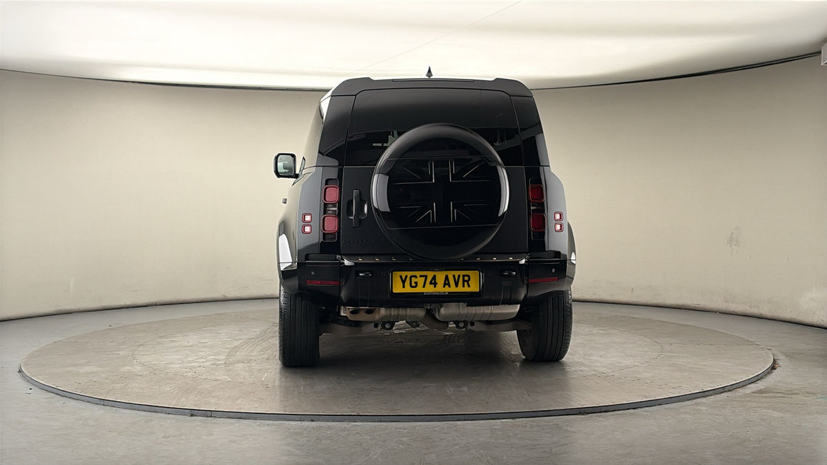 More views of Land Rover Defender 90