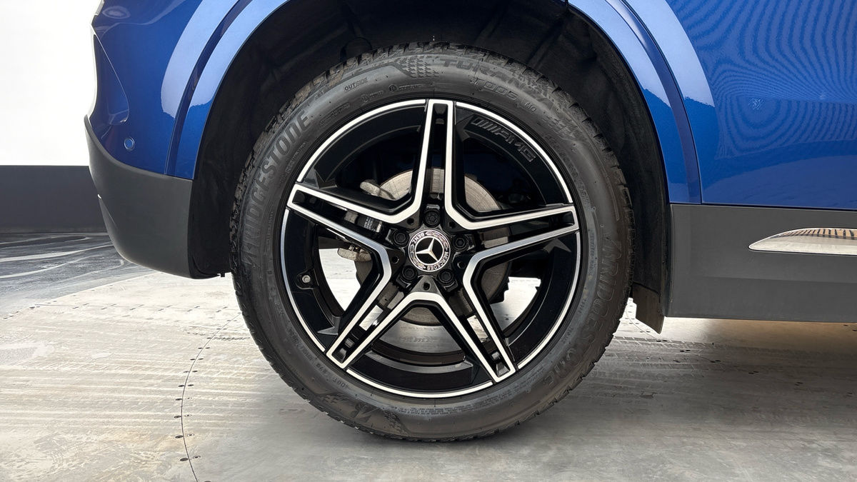 Mercedes-Benz GLA Image 10