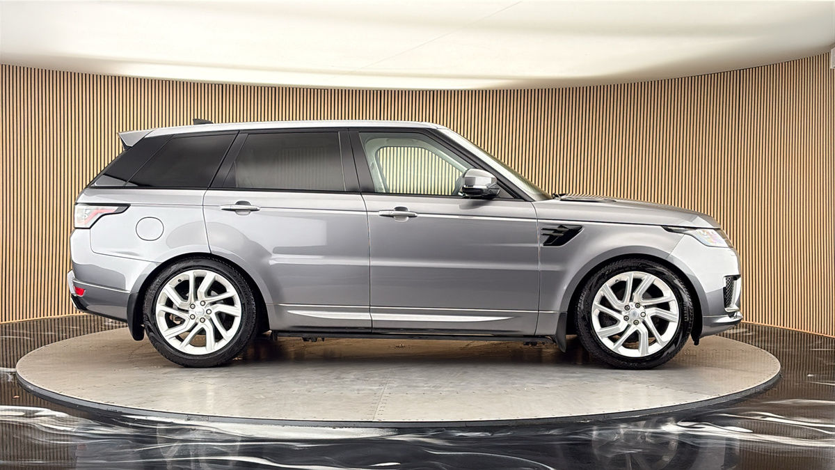 Land Rover Range Rover Sport Image 16