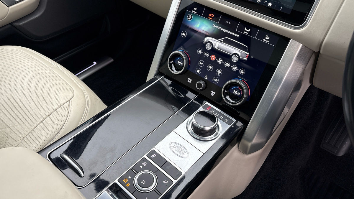 Land Rover Range Rover Image 18