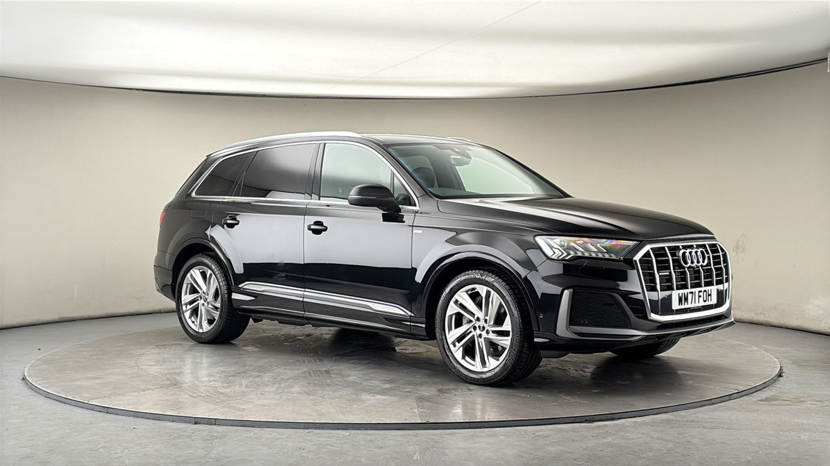 More views of Audi Q7