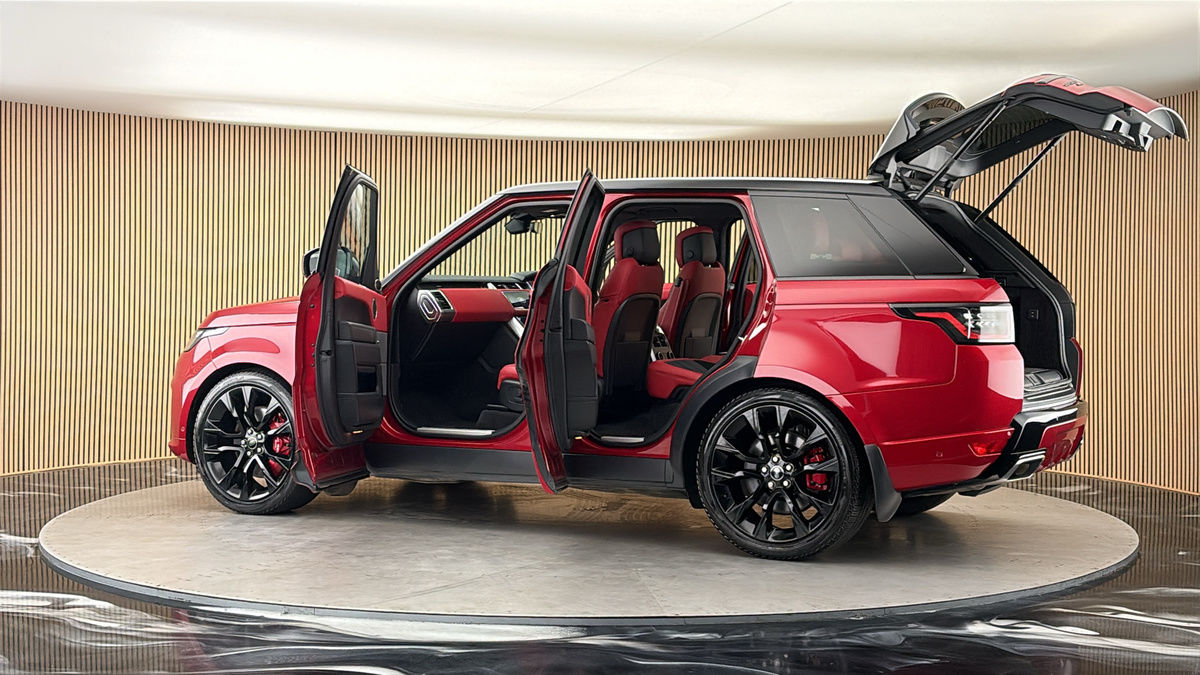 More views of Land Rover Range Rover Sport