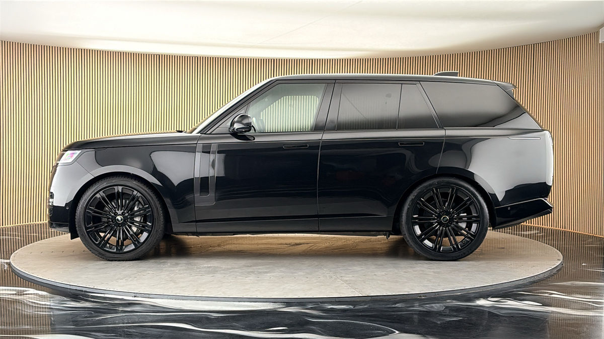 Land Rover Range Rover Image 15