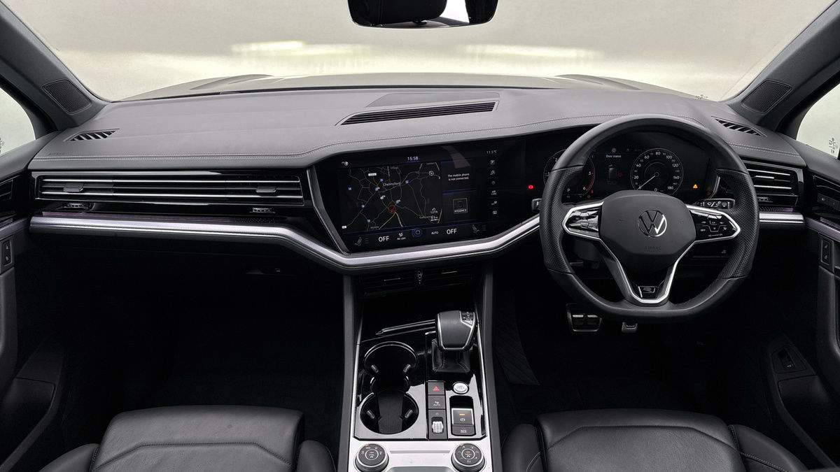 Volkswagen Touareg Image 12