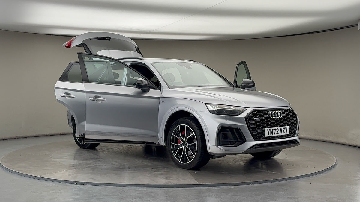 More views of Audi Q5